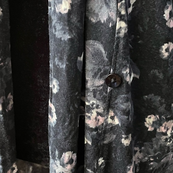 CUDDL DUDS Floral Cardigan long sleeve! Size L - Picture 5 of 8